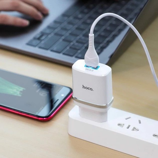 Зарядний пристрій HOCO C12Q Smart QC3.0 charger set USB to Micro-USB cable 18W White (6931474716286) - Фото 5 Зарядний пристрій HOCO C12Q Smart QC3.0 charger set USB to Micro-USB cable 18W White (6931474716286) - зображення 5