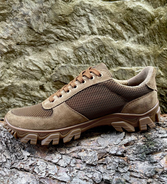 Ботинки кроссовки тактическая обувь облегченные (лето) натуральная гидрофобная кожа усиленная пятка и носок Койот 46 - изображение 1