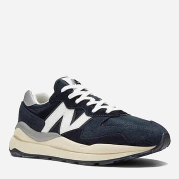 Buty sportowe męskie New Balance 574 M5740VLB 45 (11US) 29 cm Granatowe (196307551076) - obraz 4