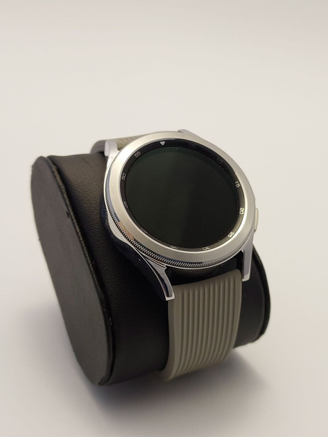 Samsung galaxy smartwatch store 42mm silver