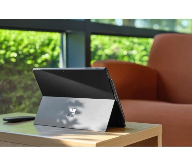 Новий ноутбук Microsoft Surface Pro 7 + / Intel Core i5-1135G7 / 8
