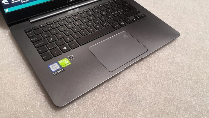Ультрабук Asus ZenBook UX430U / 14