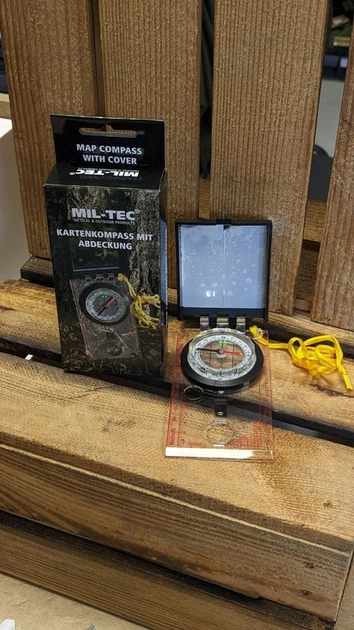 Компас Mil-Tec Артилерійський з дзеркалом KARTENKOMPASS M.ABDECKUNG(O.GEW.) (15797000) - зображення 5