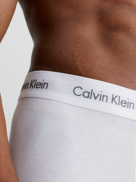 Zestaw majtek męskich typu bokserki Calvin Klein Underwear Low Rise Trunk 0000U2664G-IOT L 3 szt Czarny/Biały/Szary W Paski (8719851968637) - obraz 4