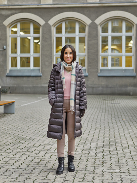 Пуховик зимний длинный женский Uniqlo 344586353 XS Коричневый (1159782651) - Фото 3 Пуховик зимний длинный женский Uniqlo 344586353 XS Коричневый (1159782651) - изображение 3