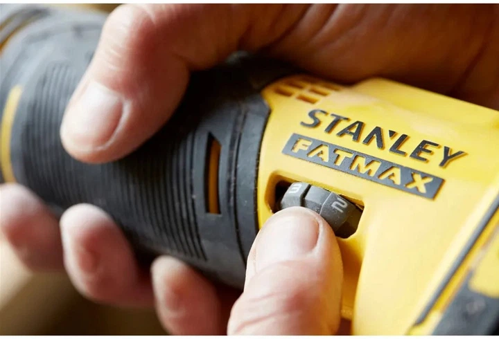 Багатофункціональний інструмент акумуляторний Stanley FATMAX SFMCE500B без акумулятора та зарядного пристрою - зображення 3