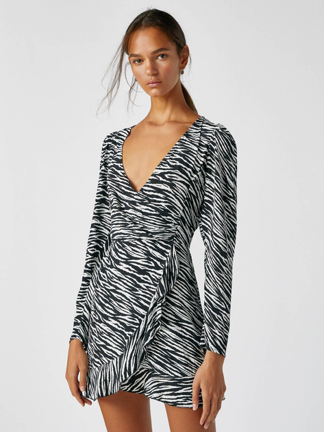 Плаття на запах коротке жіноче Pull & Bear XAZ378619URVH S Чорне з білим від Rozetka на платформі USKIDKA Акція на Плаття на запах коротке жіноче Pull & Bear XAZ378619URVH S Чорне з білим від Rozetka