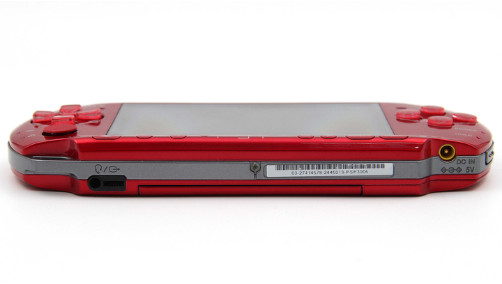 Консоль Sony PlayStation Portable Slim PSP-3ххх Red Б/У