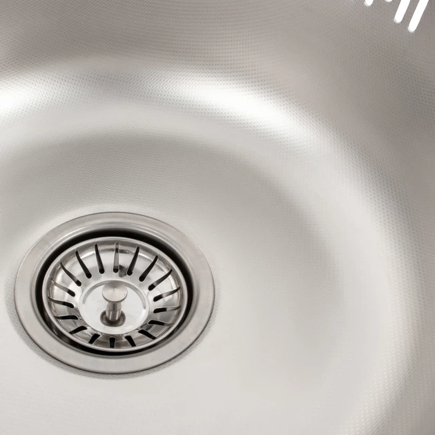 Кухонная мойка из нержавеющей стали Platinum ДЕКОР 450 (0,6/170 мм) - изображение 4