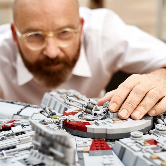 Конструктор LEGO Star Wars Сокіл Тисячоліття 7541 деталь (75192) - зображення 4