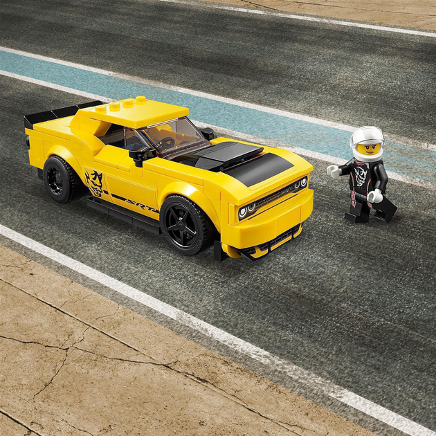 Zestaw klocków LEGO Speed Champions Cars 2018 Dodge Challenger SRT Demon oraz 1970 Dodge Charger R/T 478 elementów (75893) - obraz 9