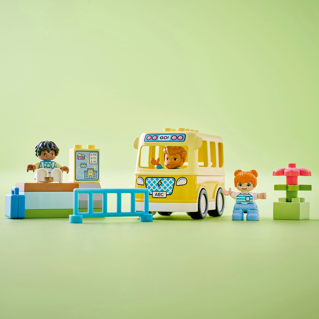Конструктор LEGO Duplo Поїздка на автобусі 16 деталей (10988) - зображення 3