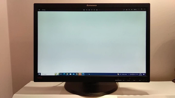 Монитор Lenovo ThinkVision LT2252pwA / 22