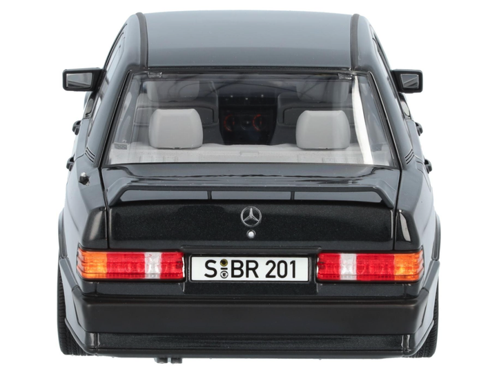 Модель автомобіля Mercedes-Benz 190E 2.3 16V (W201) Black, Scale 1:18 - изображение 7
