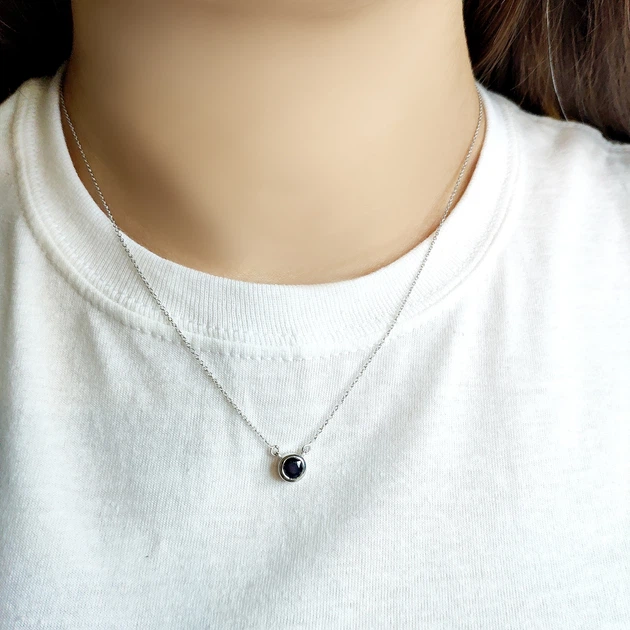 Серебряное колье с натуральным сапфиром 0.663ct, вес изделия 2,17 гр (2126614) - изображение 3
