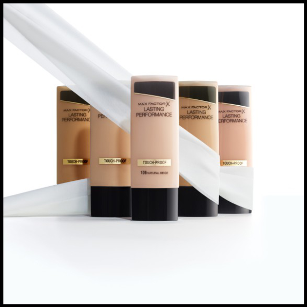Podkład matujący Max Factor Lasting Performance 108 Miodowo-beżowy 35 ml (0000050683321) - obraz 7