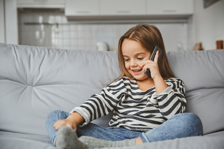 Telefon komórkowy Panasonic KX-TU 160 EXB Czarny - obraz 8