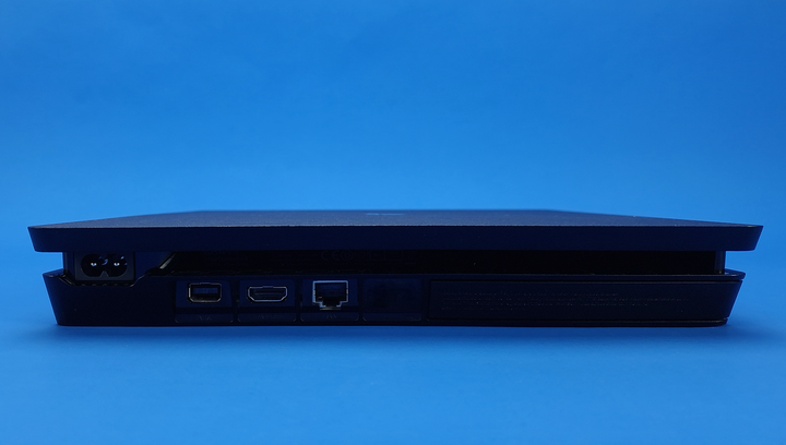 Консоль Sony PlayStation 4 Slim 1TB Black Б/У – фото, отзывы
