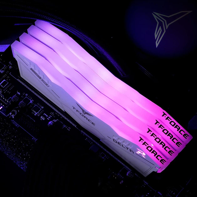 Оперативная память Team T-Force Delta RGB White DDR5 6000 MHz 32GB