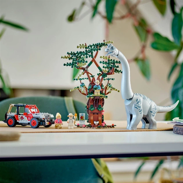 Конструктор LEGO Jurassic World Открытие брахиозавра 512 детали