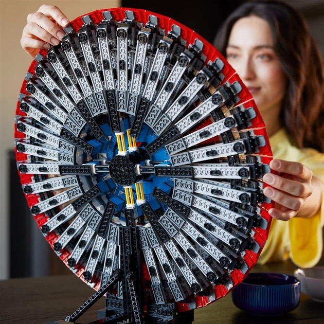 Конструктор LEGO Marvel Щит Капитана Америка 3128 деталей (76262