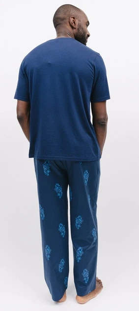 Піжама чоловіча Cyberjammies Felix 6896-6893 футболка та штани S Синій з принтом пантери (5051877471702) - Фото 2 Піжама чоловіча Cyberjammies Felix 6896-6893 футболка та штани S Синій з принтом пантери (5051877471702) - изображение 2