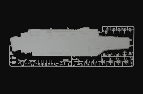 Сборная модель 1/720 авианосец USS Kitty Hawk CV-63 Italeri 5522 - изображение 4