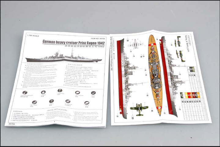 Збірна модель 1/700 крейсер German Heavy cruiser Prinz Eugen 1942 Trumpeter 05766 - зображення 6