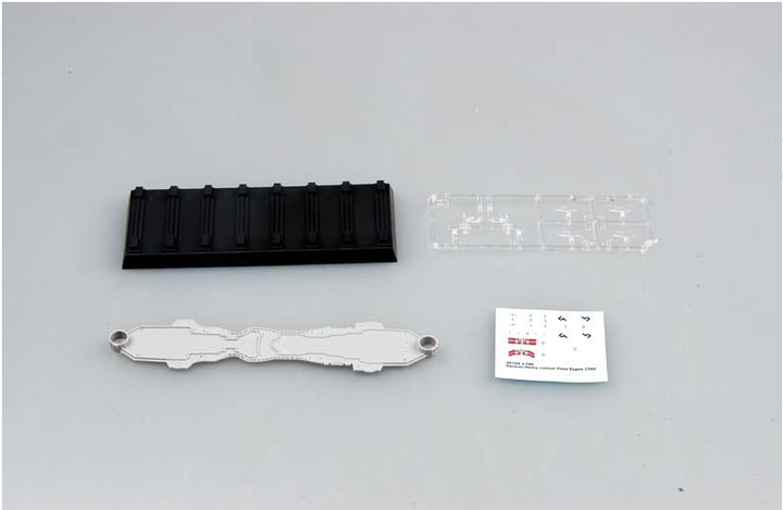 Збірна модель 1/700 крейсер German Heavy cruiser Prinz Eugen 1942 Trumpeter 05766 - зображення 7