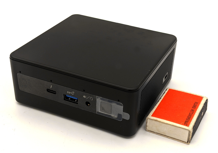 Неттоп Intel NUC 11 Performance NUC11PAHI5 Kit (Core I5