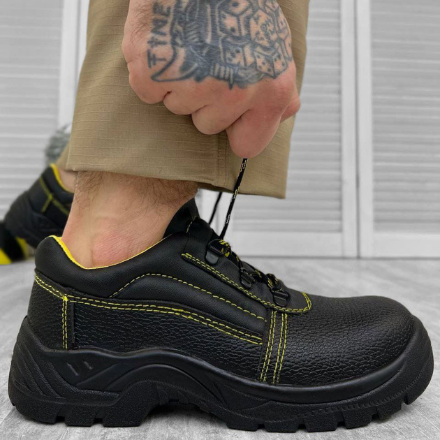 Чоловічі шкіряні Черевики із металевим носком та дихаючою підкладкою чорні розмір 44 - зображення 2