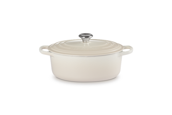 Кастрюля Le Creuset Signature 2,6 л овальная Meringue (21178237164430) - Фото 1 Кастрюля Le Creuset Signature 2,6 л овальная Meringue (21178237164430) - изображение 1