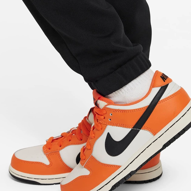 Dres dziecięcy dla dziewczynki Nike K Nsw Tracksuit Poly Fz Hbr FD3067-010 122-128 cm (XS) Czarny (196607053027) - Zdjęcie 8 Dres dziecięcy dla dziewczynki Nike K Nsw Tracksuit Poly Fz Hbr FD3067-010 122-128 cm (XS) Czarny (196607053027) - obraz 8