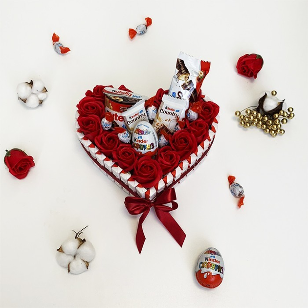 Коробки со сладостями и цветами с бесплатной доставкой по Харькову | Интернет-магазин Cvetkof