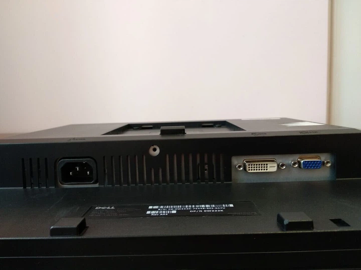 Монитор Dell G2410t / 24