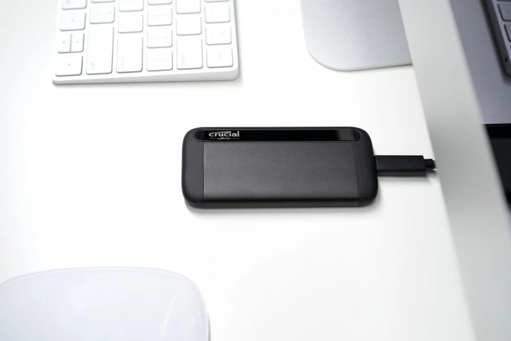 Crucial X8 Portable SSD 4TB USB 3.2 Gen2 Type-C 3D NAND (QLC