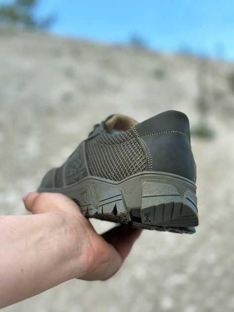 Літні шкіряні тактичні кросівки Побратим -12 з Гербом, Олива, розмір 40 - зображення 2