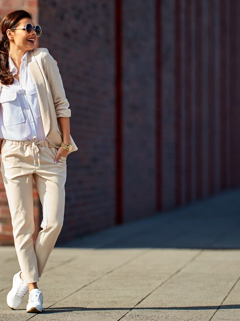 Піджак подовжений жіночий Awama A267 106714 M Бежевий (5902360536357) - зображення 10