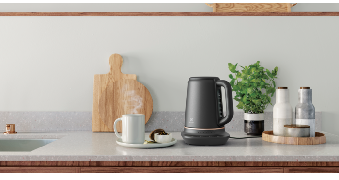 Электрочайник Electrolux E7K1-6BP Graphite - изображение 17