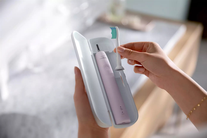 Електрична зубна щітка Philips Series 3100 Sonicare HX3673/11 Рожева - зображення 4