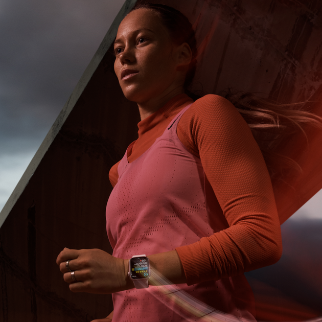 Смарт-годинник Apple Watch Series 9 GPS 45mm (PRODUCT) Red Aluminium Case with (PRODUCT) Red Sport Band - M/L (MRXK3) - зображення 5