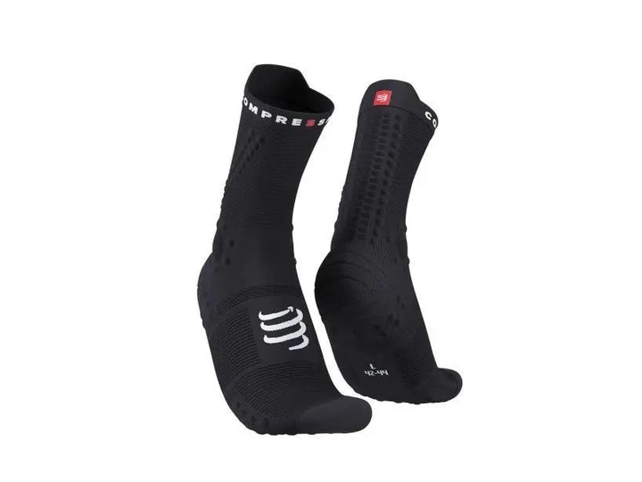 Высокотехнологические беговые безшовные носки Pro Racing Socks V4.0 Trail, Black/Red, T4 (44-47) 