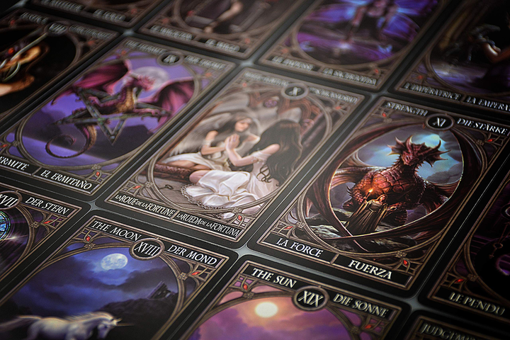 Карти таро Fournier Anne Stokes Gothic Tarot 1 колода х 78 карт (8420707415907) - зображення 4