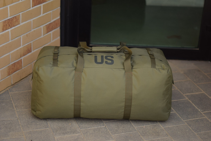 Большой военный тактический баул сумка тактическая US 130 л цвет хаки для передислокации - изображение 1