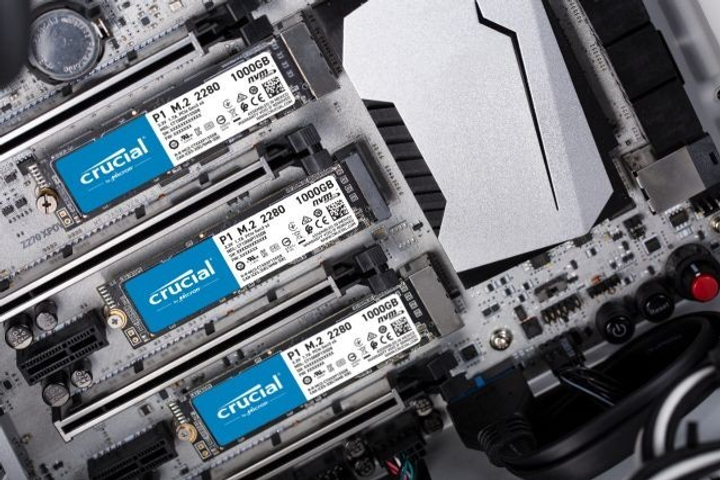 SSD накопитель Crucial P1 1TB M.2 2280 PCIe 3.0 x4 3D NAND