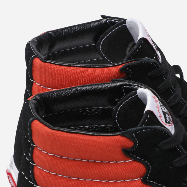 Чоловічі кеди високі Vans Sk8 Hi Flame VN0005UJGWP1 43 (10US) 28 см Червоний/Чорний (196571276699) - зображення 4