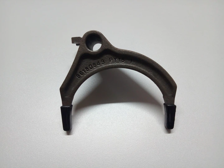 Вилка включения 1.2 передачи GENERAL MOTORS 96180849 DAEWOO - изображение 3
