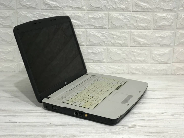 БВ Ноутбук Acer 5715Z 15.4 Intel T2370 2 RAM 160 HDD - изображение 2