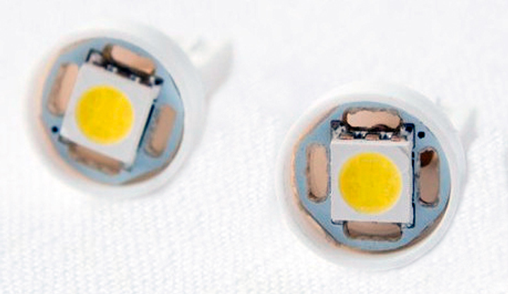 Żarówki samochodowe Bottari LED T10W 1 SMD 12 V 2 szt. (8052194178708) - obraz 5