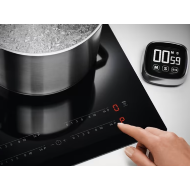 Варильна поверхня електрична Electrolux EIT61443B - изображение 4